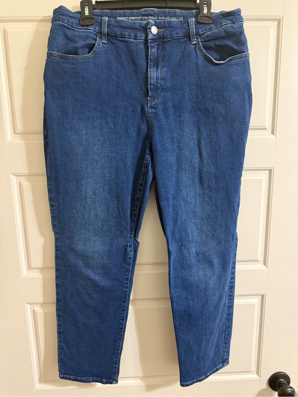 Chico’s Perfect Stretch Girlfriend Slim Leg Ankle Jeans